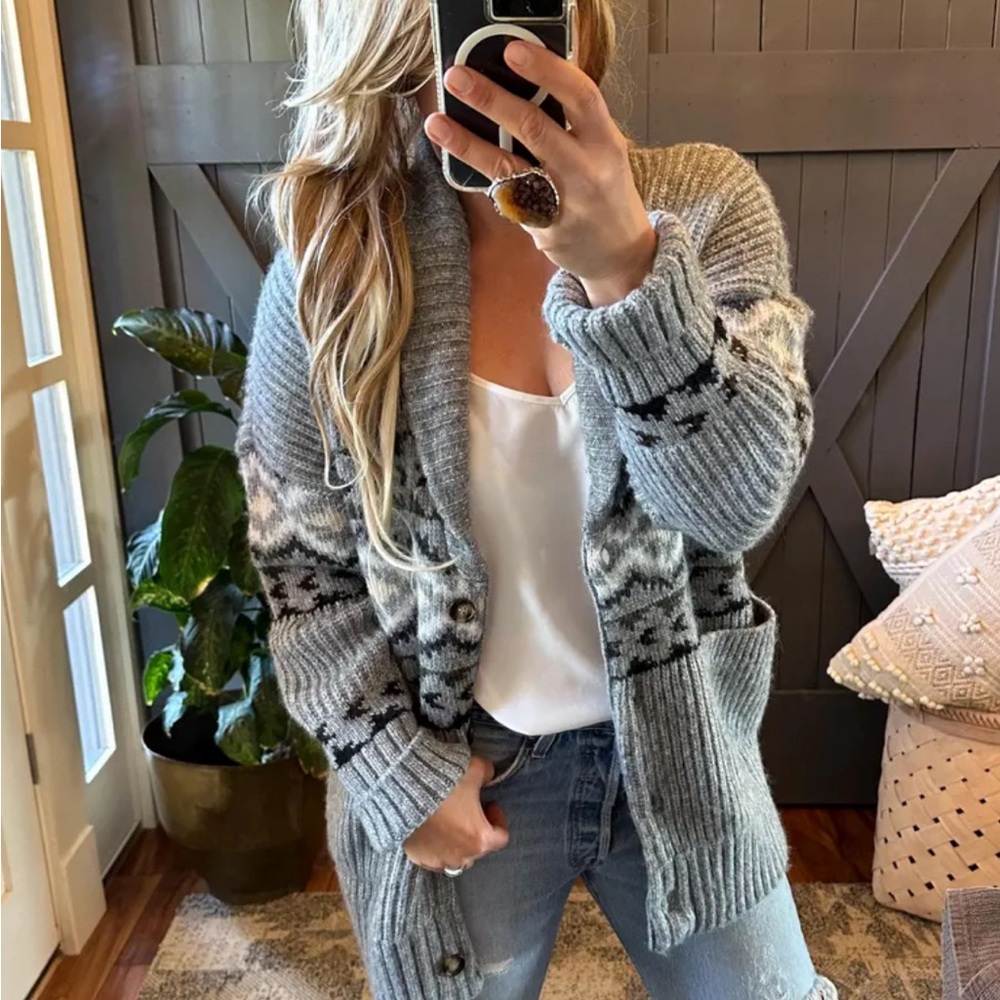 New Western Cowichan Print Long Grey Cardigan Sweater Thick Chunky Knit - Picture 5 of 13